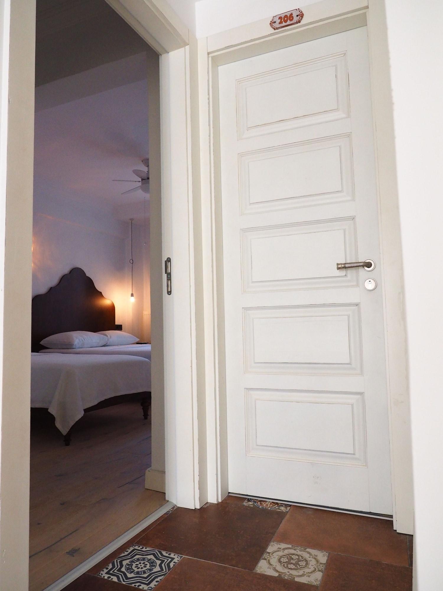 Amphora Hotel Foça Eksteriør billede