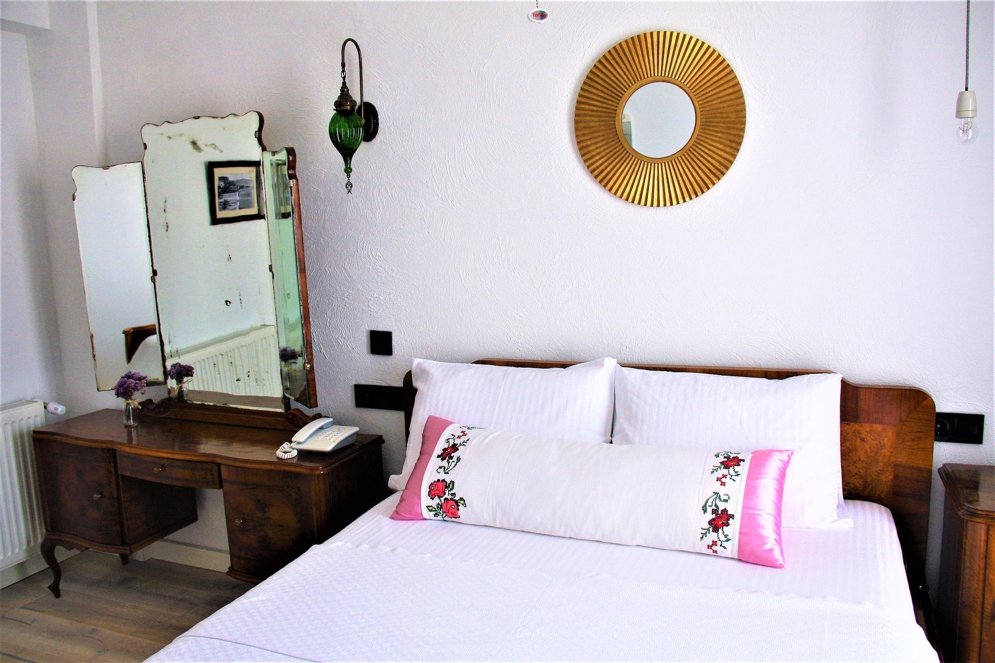 Amphora Hotel Foça Eksteriør billede