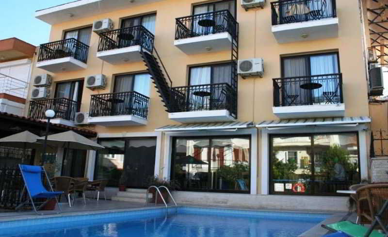 Amphora Hotel Foça Eksteriør billede